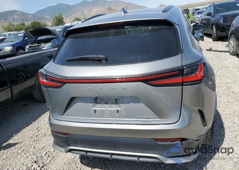 2024 Lexus Nx 350 Luxury z USA, uszkodzony, nr VIN 2T2KGCEZ4RC033997